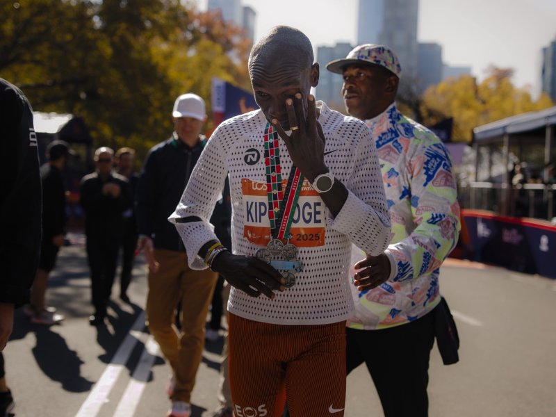 Kipchoge executes Six Star performance in New York